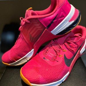Nike Metcon 7 - Pink 10.5M or 12W